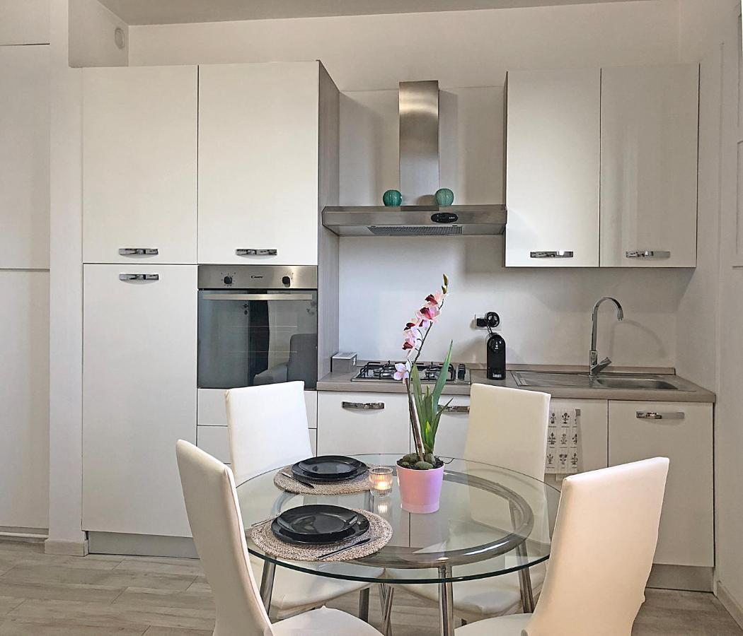 Familybo Apartments Bologna Delight - Front Station Luaran gambar
